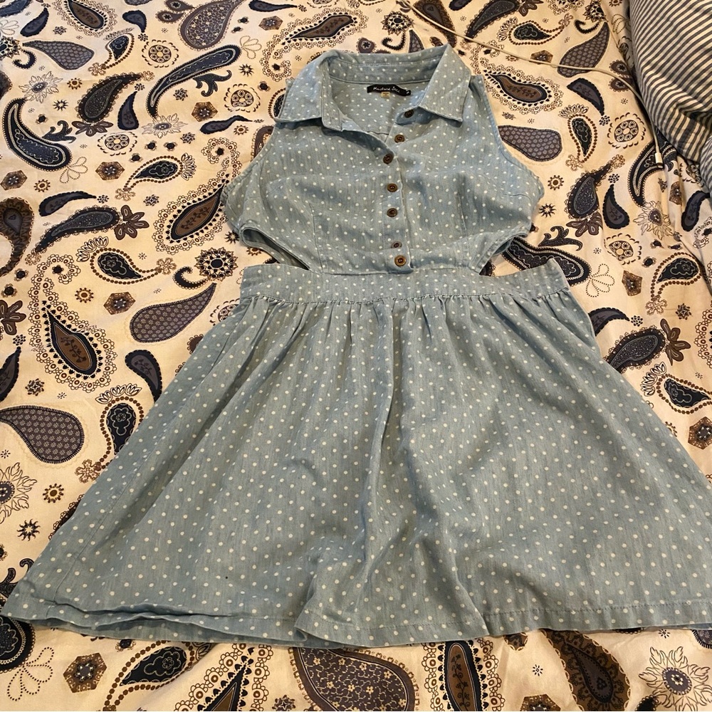 Cutout dress